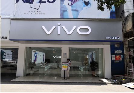 城步}做一个门店面广告招牌需要多少钱？
